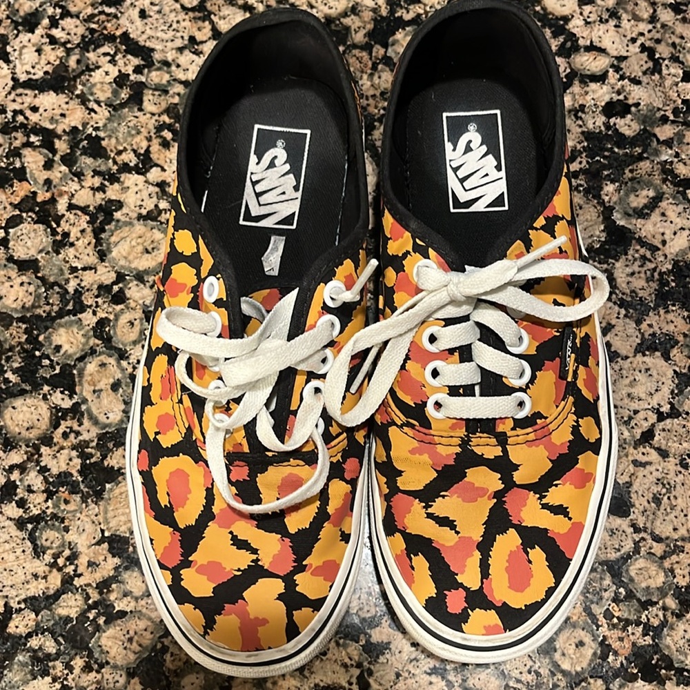 Leopard Vans - Picture 3 of 5